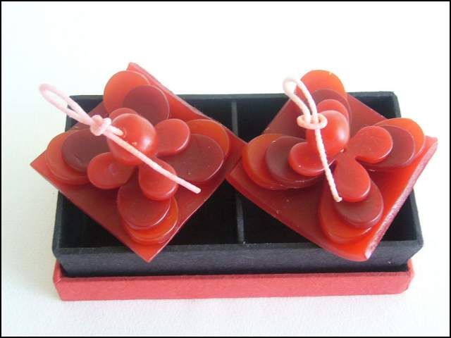 Floating Lotus Candle Giftset - Red