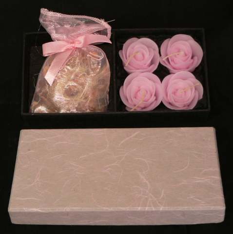 4 Small floating Rose Candle Gift Box with Potporri - Pink